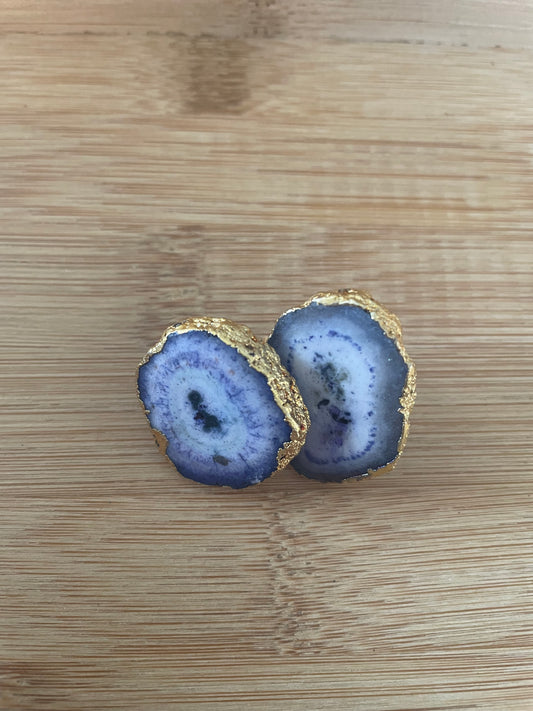 Stone studs
